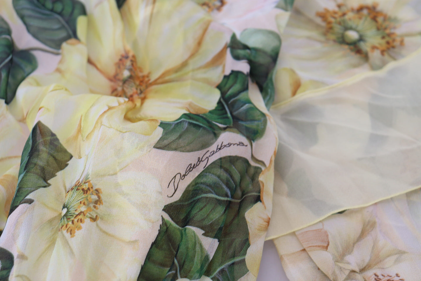 Dolce & Gabbana Elegant Silk Floral Maxi Dress