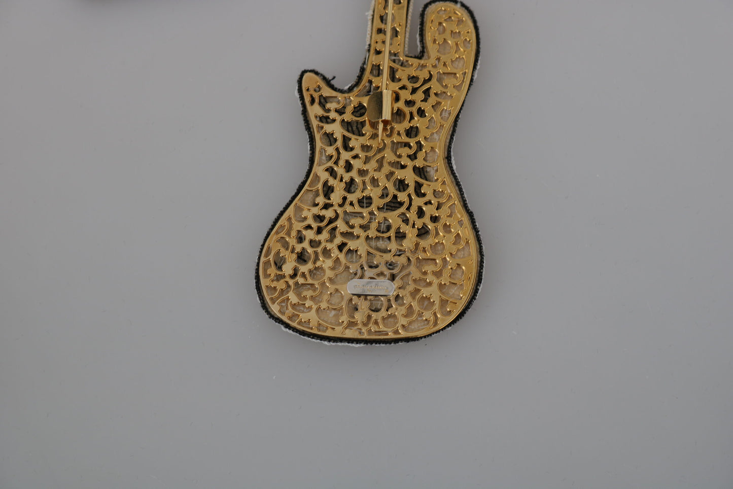 Dolce & Gabbana Gold Messing Perlen Gitarre Pin Accessoire Brosche