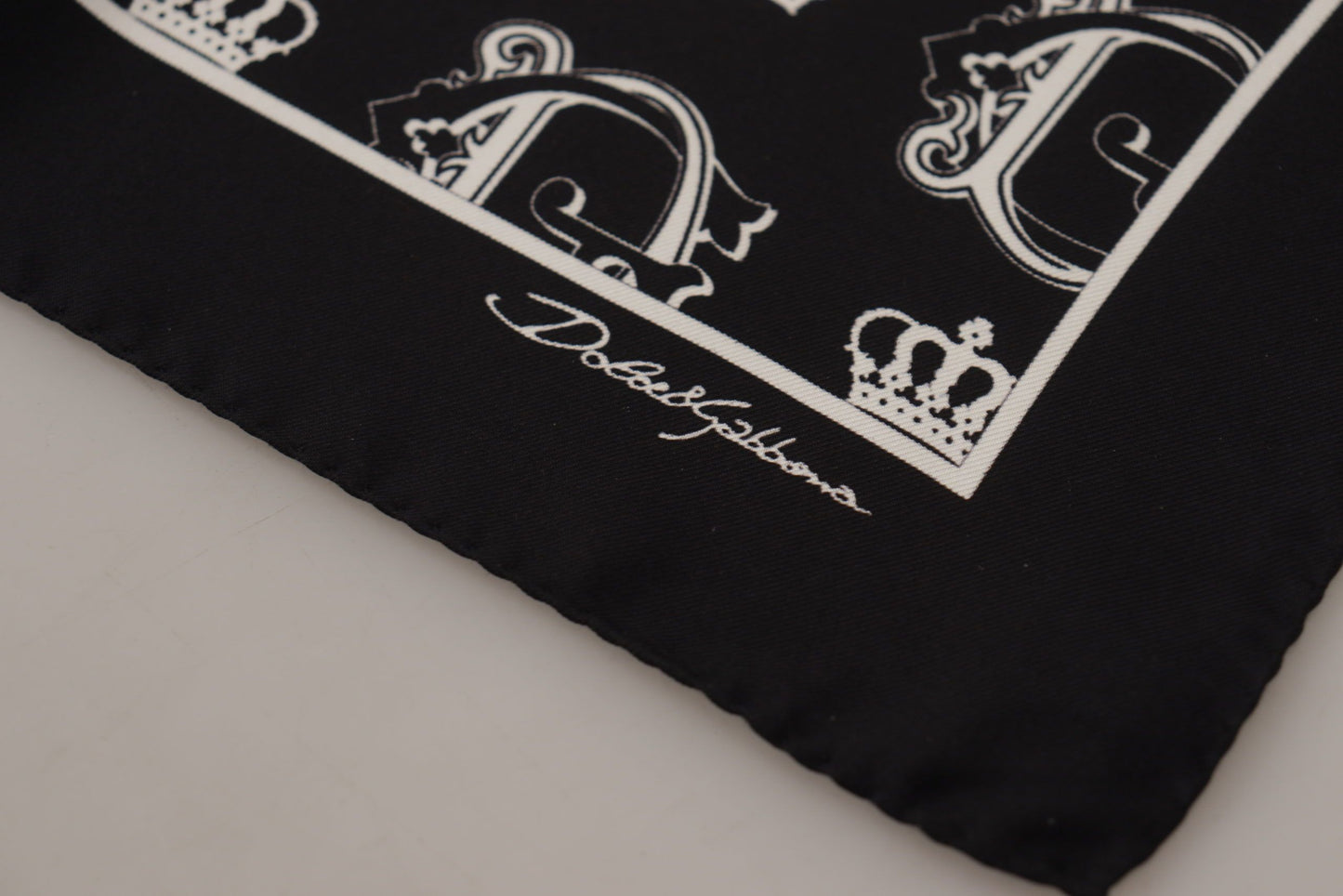 Dolce & Gabbana Black DG Crown Print Square Taschentuch