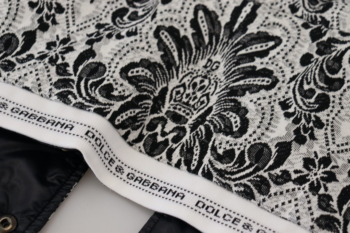 Dolce & Gabbana White Floral Whole Head Enveloppe de coton à une taille