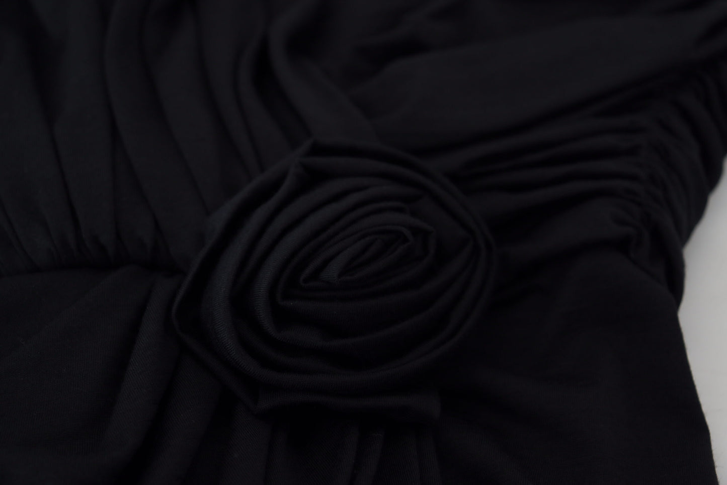 Dolce & Gabbana Wrap Wrap Weath con una spalla in lana di lana