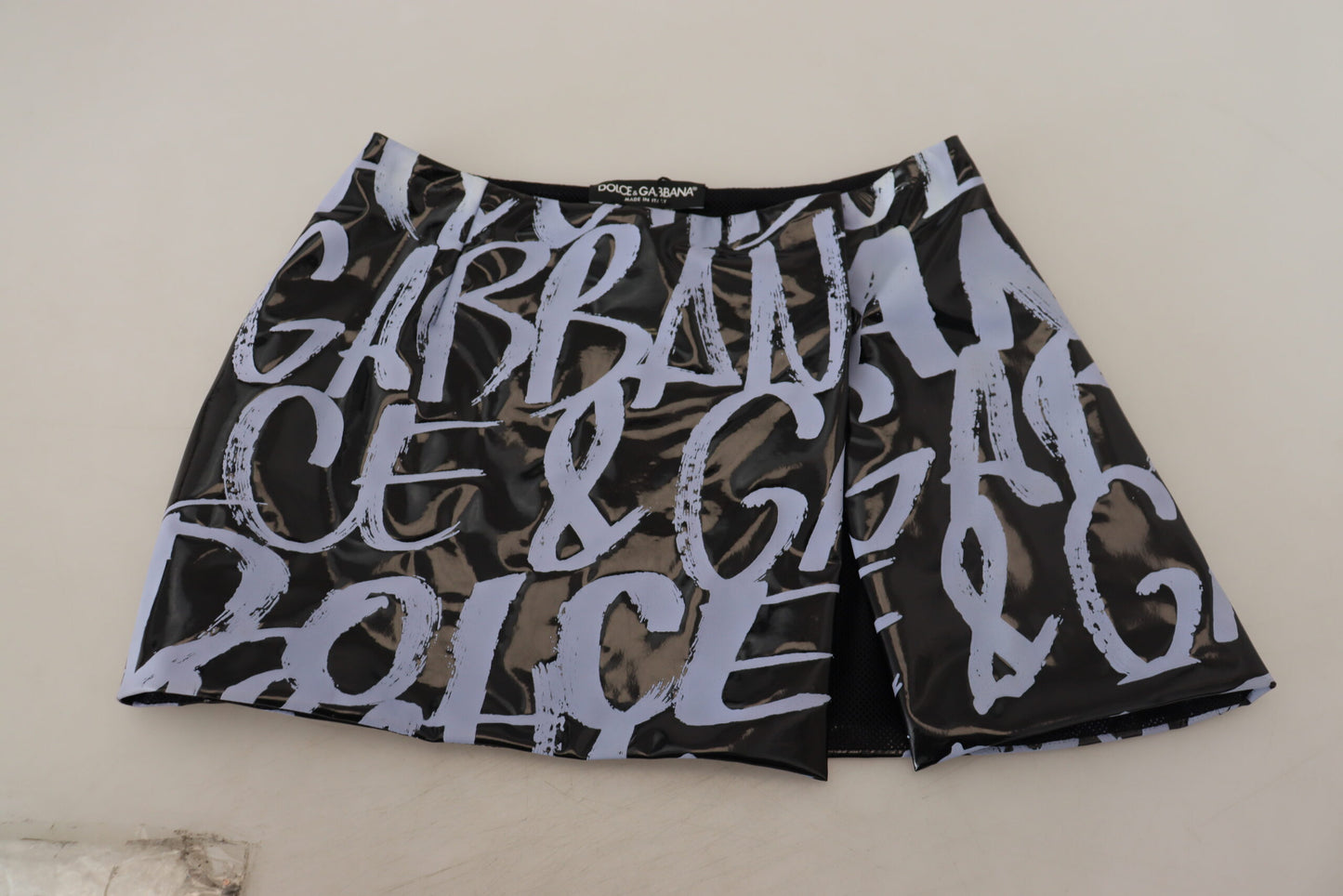 Dolce & Gabbana Black Logo Stampa Mini gonna a una linea A High Line