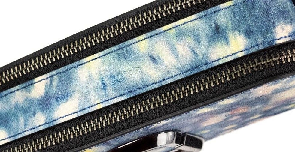 Marc Jacobs der Snapshot -Beutel Aquarellblau -Leder -Umhängetasche Geldbörse